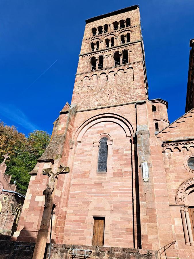 Gite Entre Vignes Et Vergers Maison Historique Gueberschwihr Exterior foto
